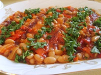 Zeytinyağlı Barbunya Salatası Tarifi ve Malzemeleri Zeytinyağlı Barbunya Salatası Tarifi ve Malzemeleri